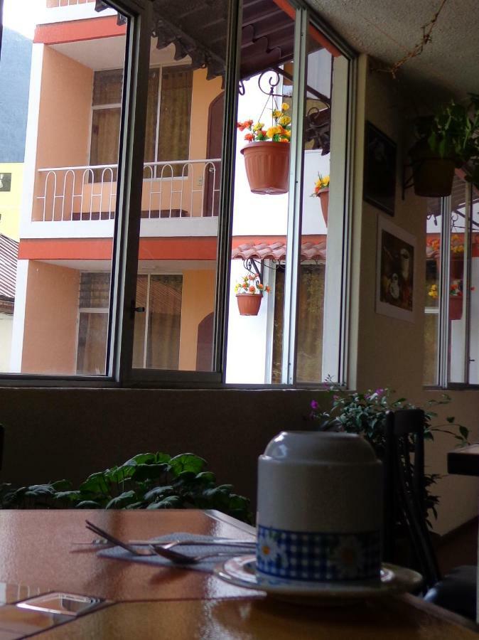 Hotel Flor de Oriente Baños Buitenkant foto