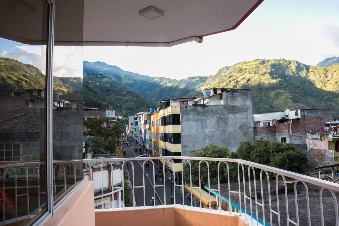 Hotel Flor de Oriente Baños Buitenkant foto